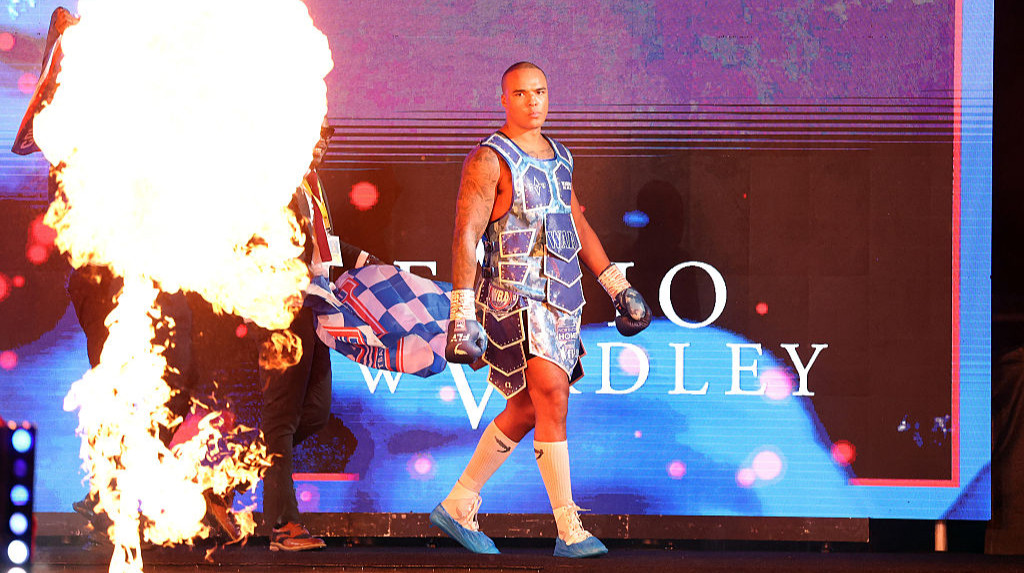 Не зовсім розумію, чим він керувався: Вордлі – про рішення Усика відмовитися від титулу WBO