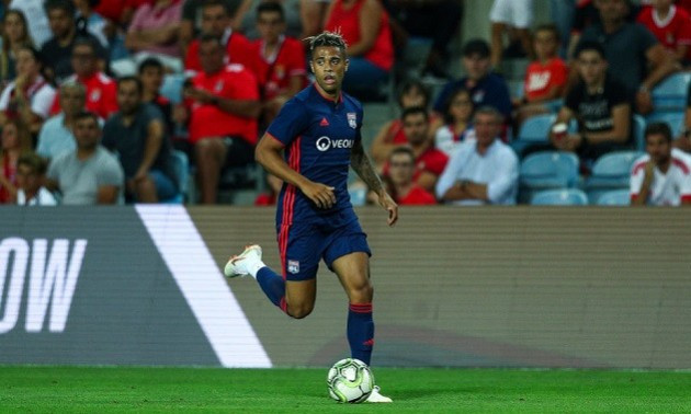 Севілья близька до найдорожчого трансферу у своїй історії