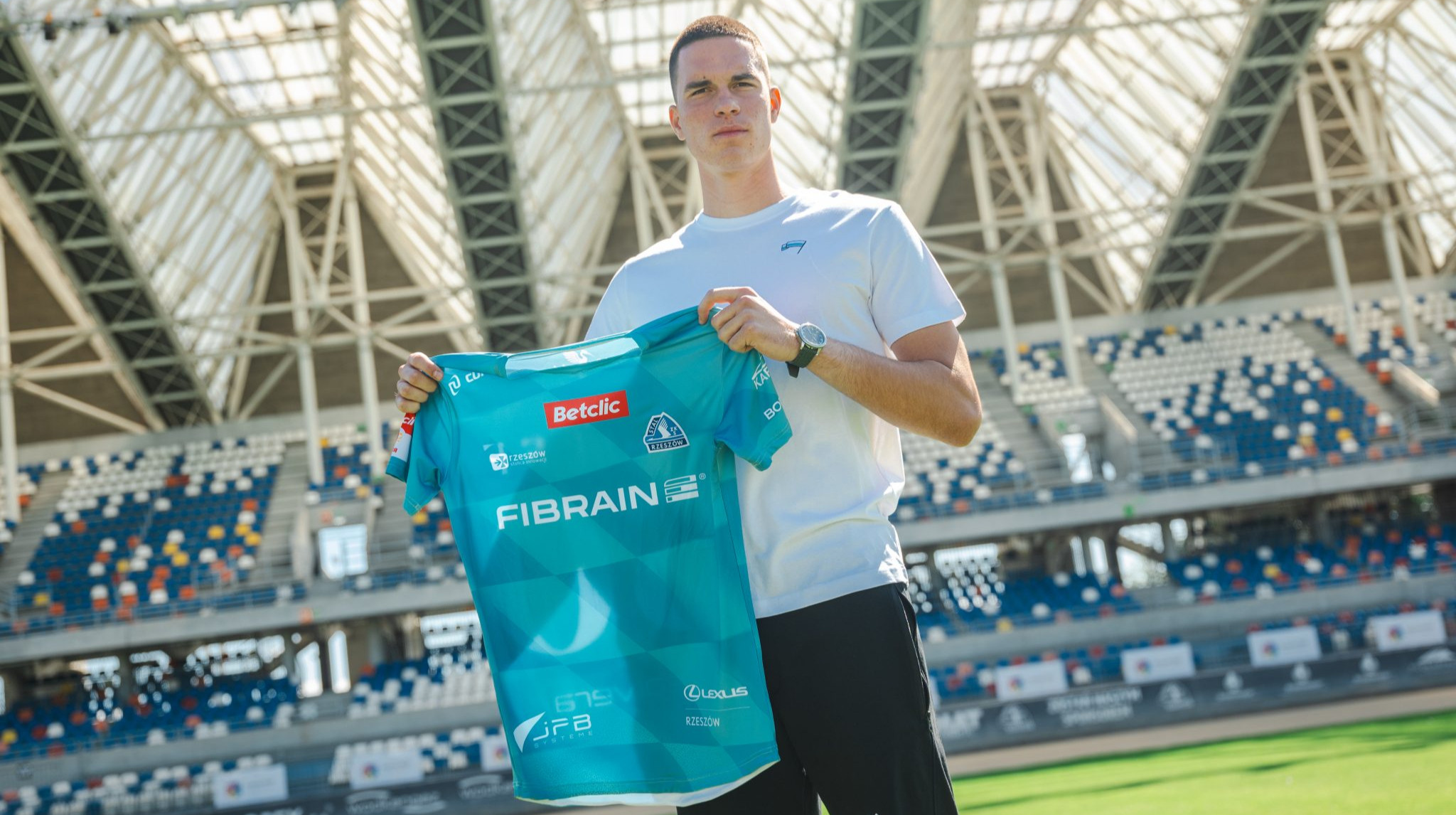 Голкипер Руха перешел в польский клуб