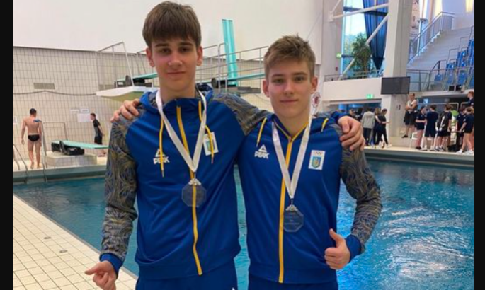 Чотири медалі здобули українці на юніорському міжнародному турнірі зі стрибків у воду