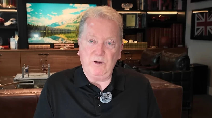 Воррен пояснив, чому Усик нервував на пресконференції з Дюбуа