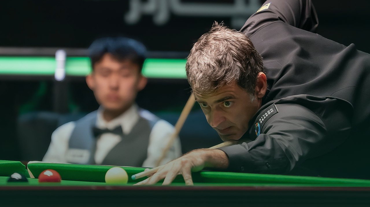 Неймовірна перемога О'Саллівана, сенсаційний виліт Сіньтуна: результати 1/8 фіналу Saudi Arabia Masters