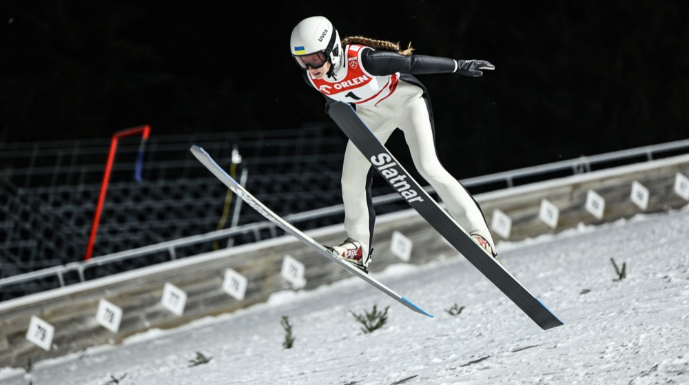 Прыжки с трамплина. Глухова начала сезон с дисквалификации