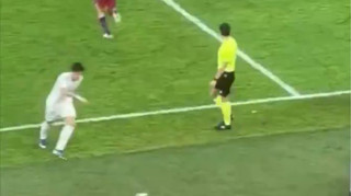 Хотів зі злості вдарити пляшку: зірка Реала став автором епічного фейлу після матчу з Барселоною