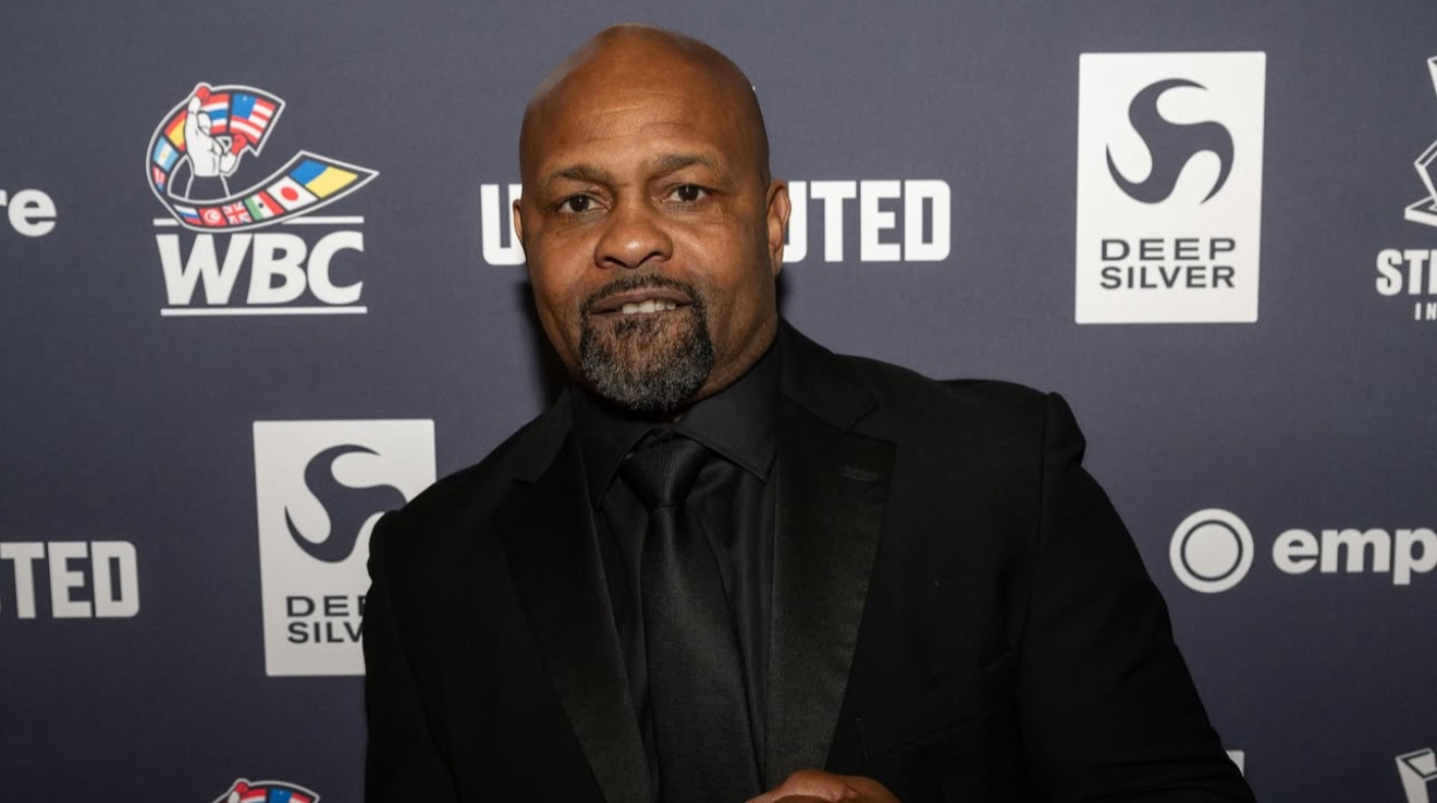 Я б знайшов спосіб його перемогти: легендарний боксер висловився про потенційний бій з Усиком