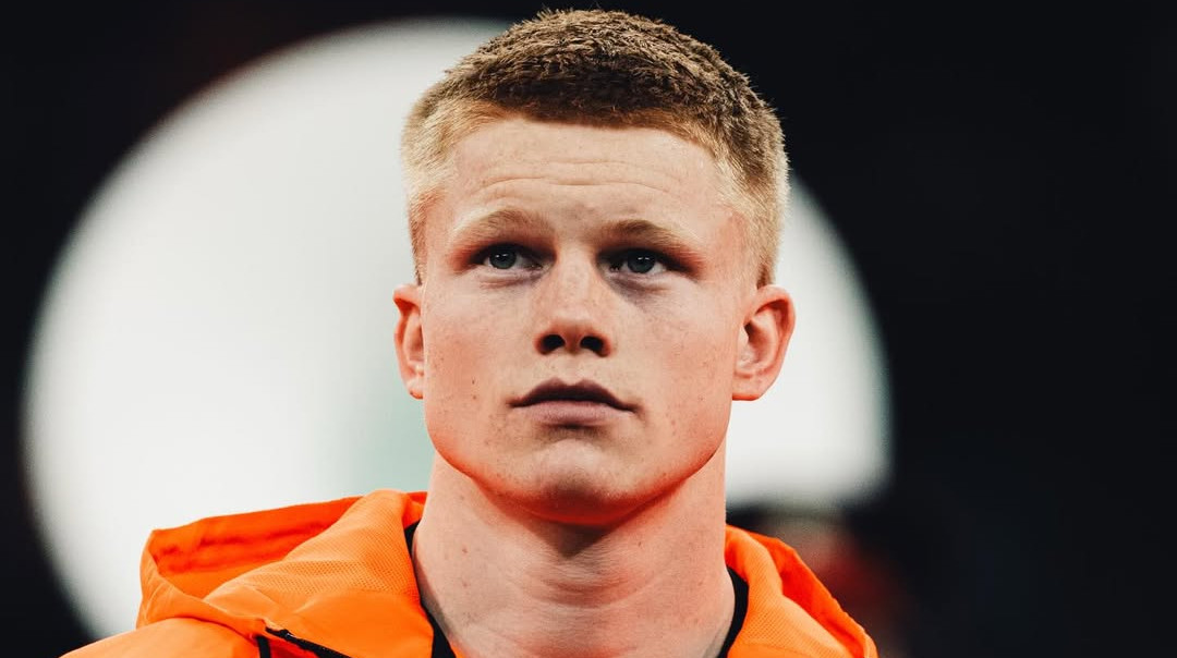 Думаю, в будущем он станет очень важным игроком для сборной Нидерландов: Туран расхвалил игрока АЗ