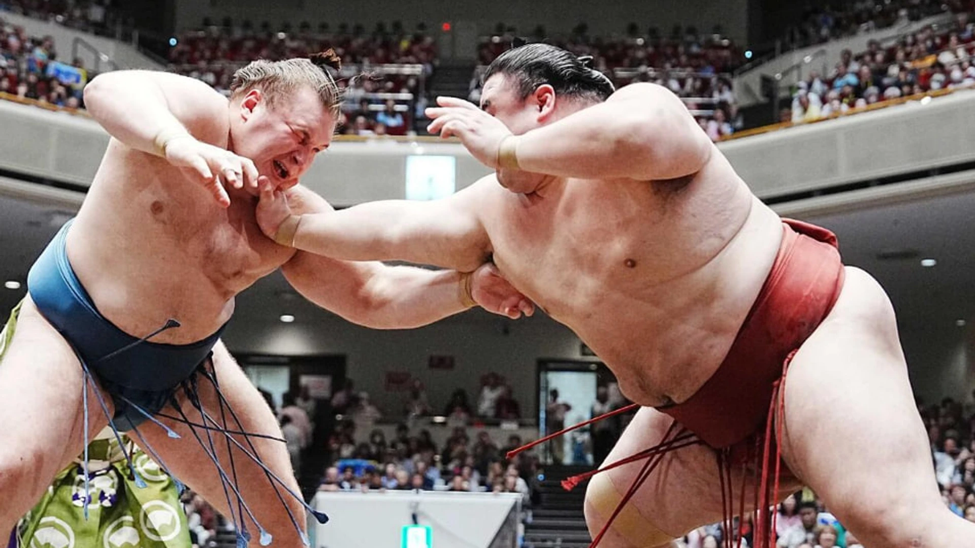 Aonishiki Secures 7th Win at Aki Basho 2026