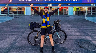 Бельгийский фанат-энтузиаст проехал 1570 км на велосипеде до Мадрида, чтобы посмотреть матч ЛЧ