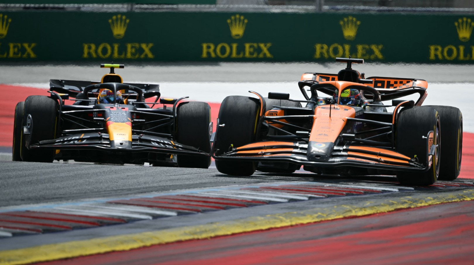 Норріс виграв Гран-прі Сан-Паулу, Ферстаппен став третім з піт-лейн