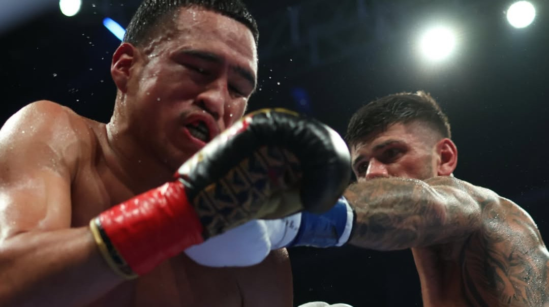 Кордіна здолав Флореса у поєдинку за титул WBO International