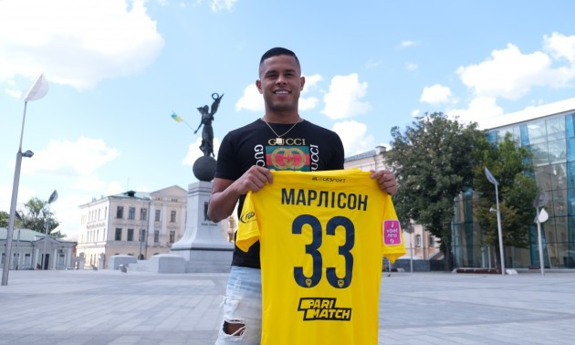 Металіст 1925 підписав Марлісона