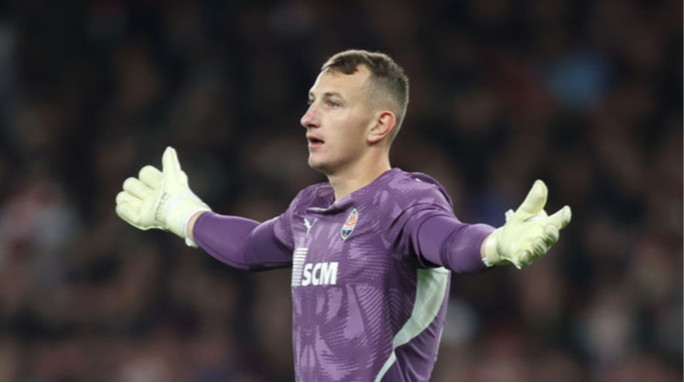 Не здивований, – Туран оцінив перфоманс Різника в матчі з Панатінаїкосом