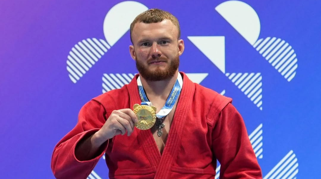 Кучеренко станцевал гопак после победы над россиянином в финале Всемирных игр