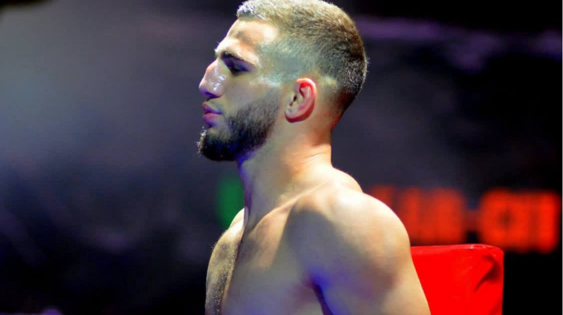 Михалушко відбоксує за два титули у Бельгії