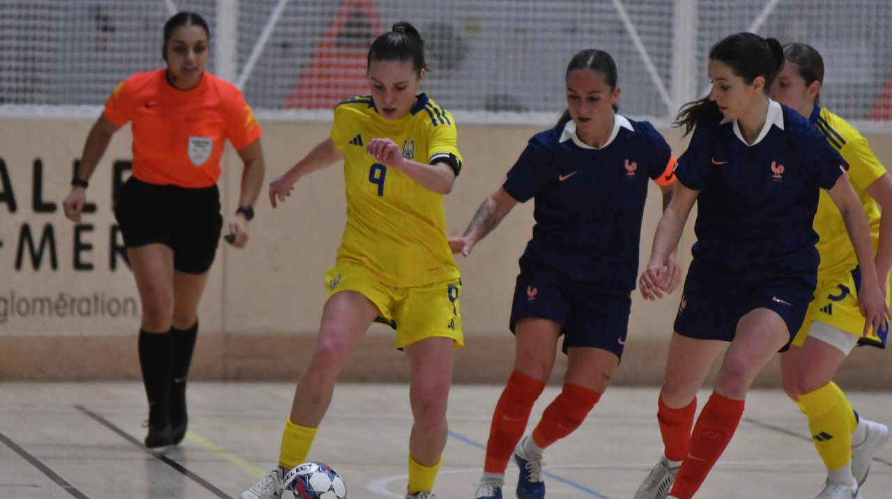 Жіноча збірна України зазнала другої поспіль поразки від команди Франції у товариському матчі