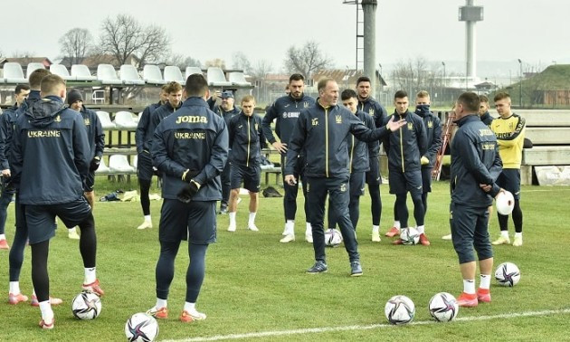 Збірна України назвала стартовий склад на гру з Боснією і Герцеговиною
