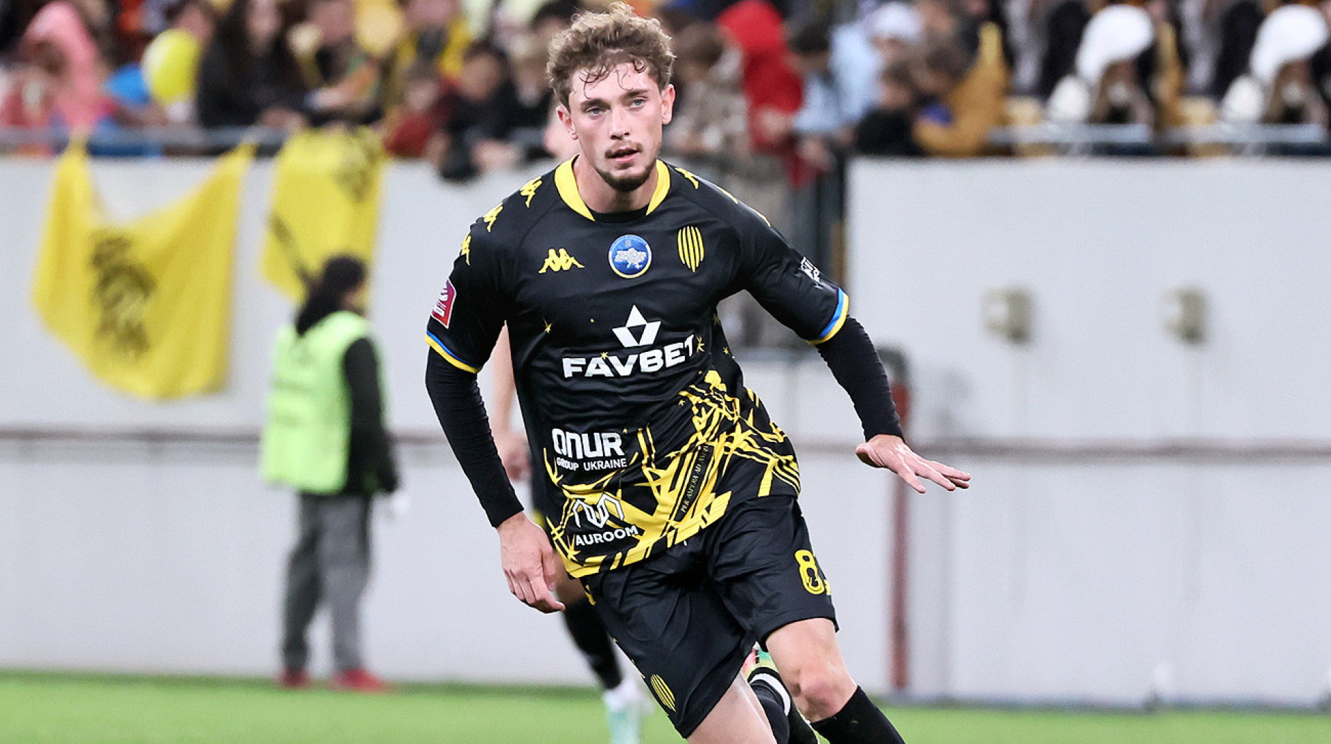 Хавбека Руха викликали в збірну Молдови