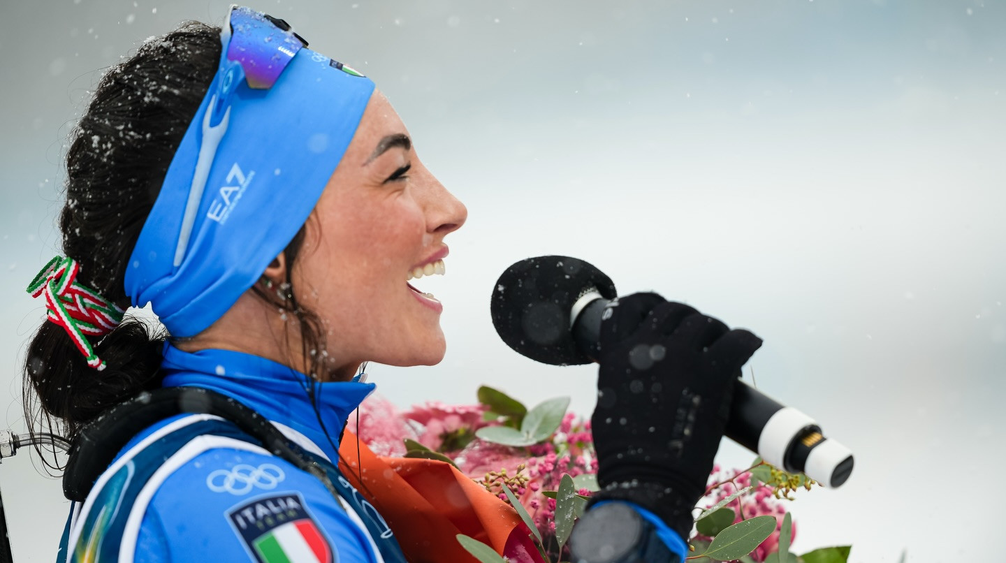 Легедарна біатлоністка після завершення кар'єри продаватиме накладки для шиї