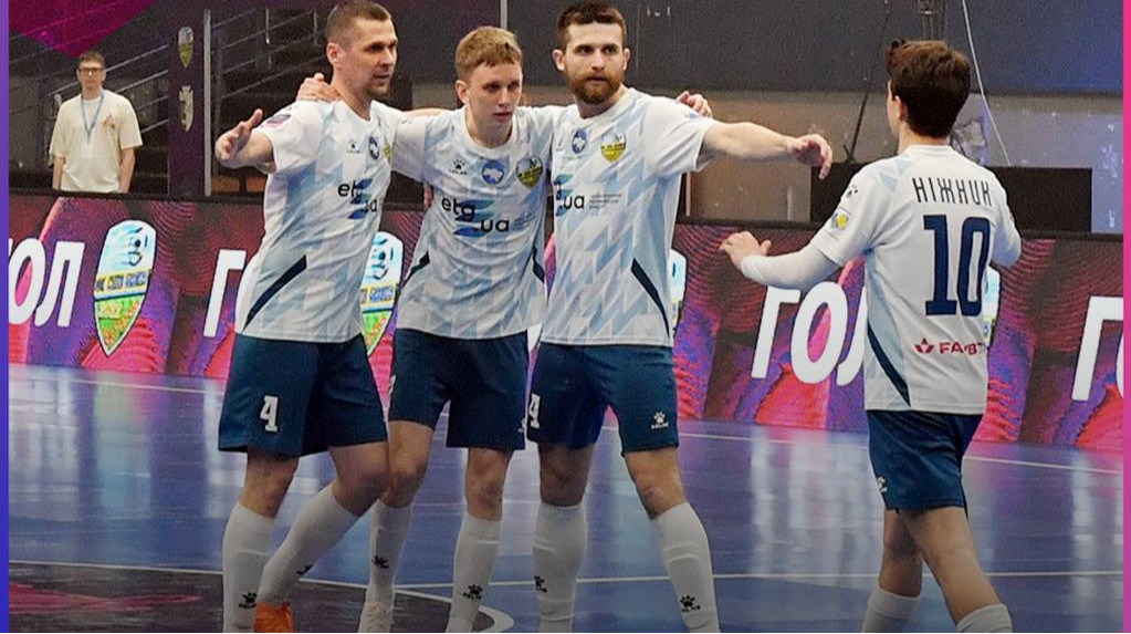 Клуб Екстра-ліги змінив емблему