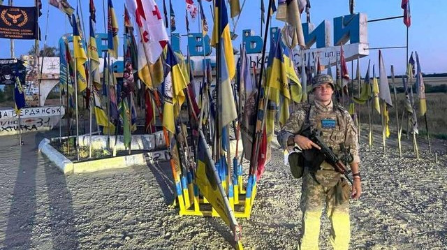 Сын легендарного футбольного телеведущего погиб на войне с Россией