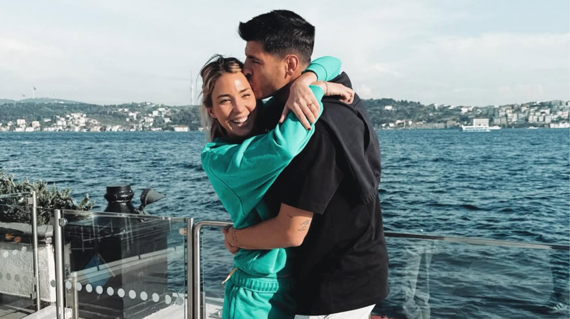 Справа не у зраді: колишній форвард Реала вдруге оголосив про розрив стосунків із дружиною