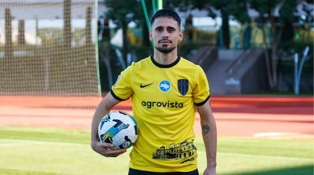 Наш интерес к нему потихоньку тает: в Колосе прокомментировали интерес к лидеру Александрии