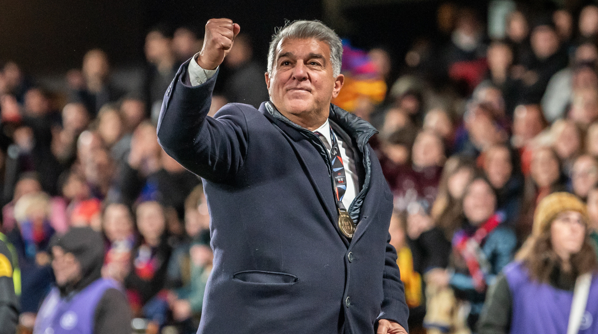 Величие и грехи Жоана Лапорты: обещал Бекхэма, предал Переса и дважды возродил Барселону