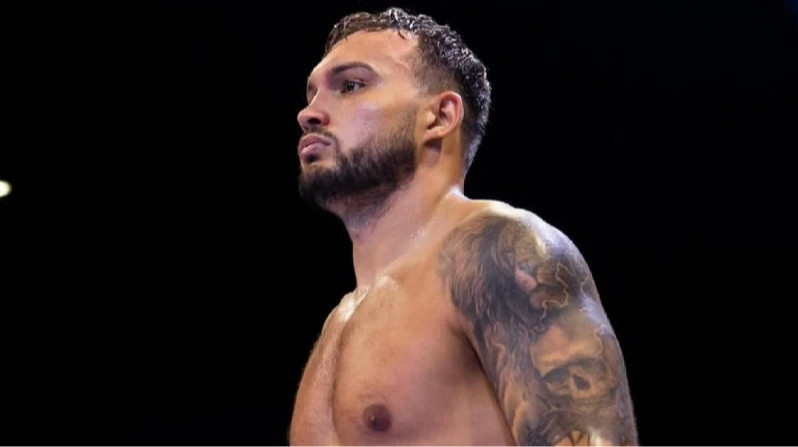 Гриців достроково переміг Радченка у поєдинку за титул WBC Francophone