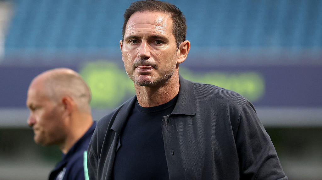 Легенда Челси может возглавить середняка АПЛ