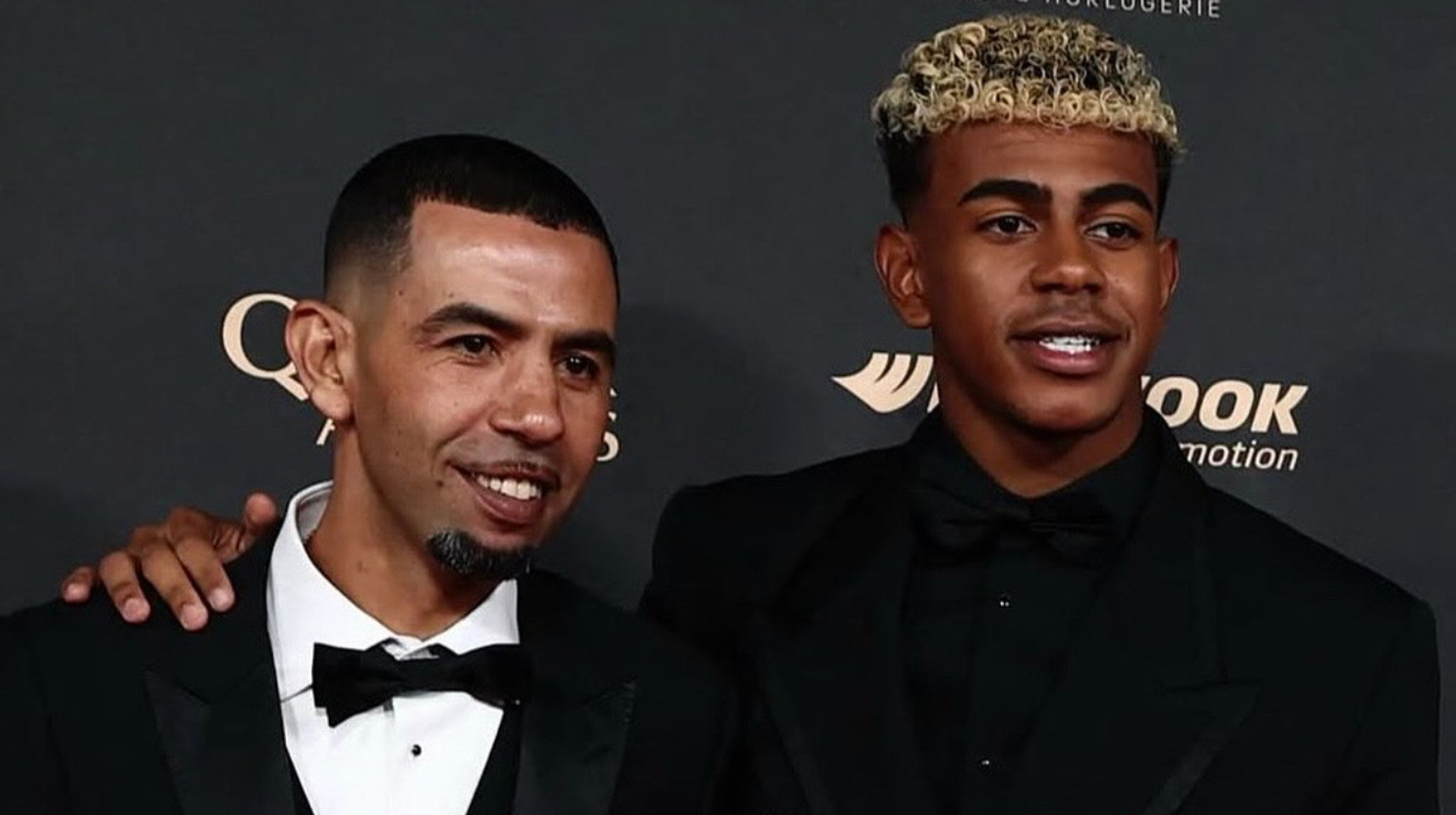 Отец главной звезды Барселоны обручился с девушкой, которая на 5 лет старше самого игрока