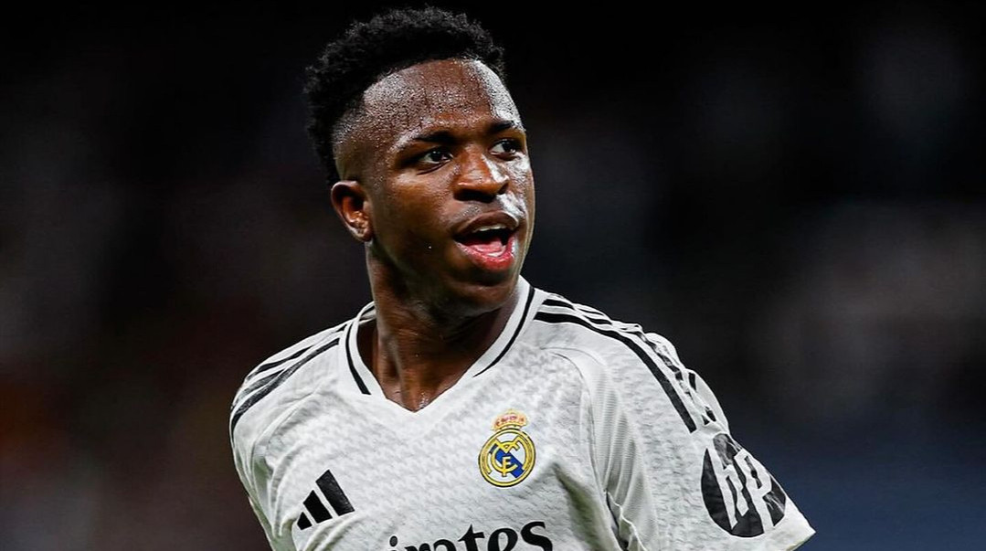 Вінісіус Жуніор, вінгер Реала