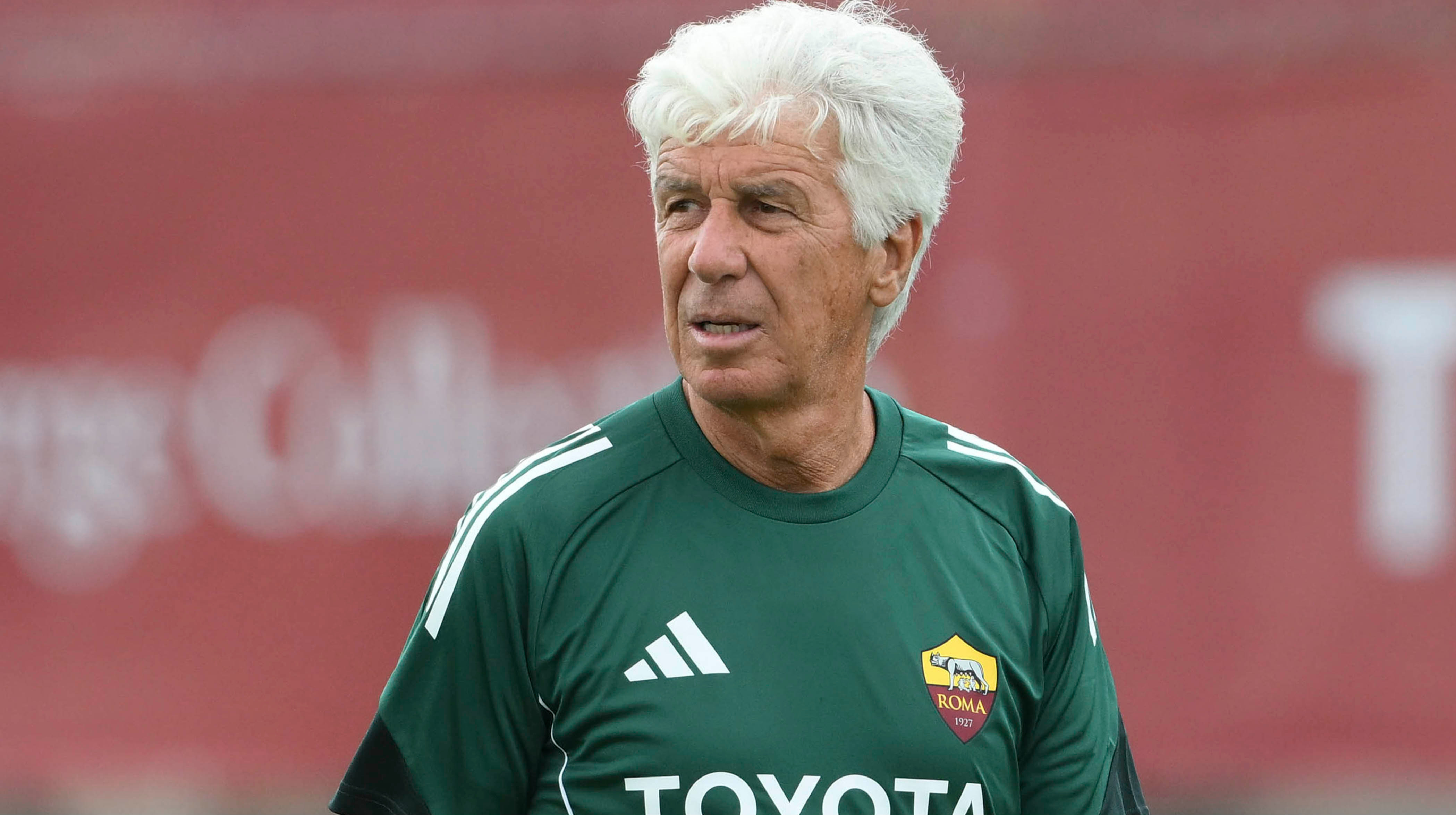 Тренер Довбика провів ювілейний матч в чемпіонаті Італії