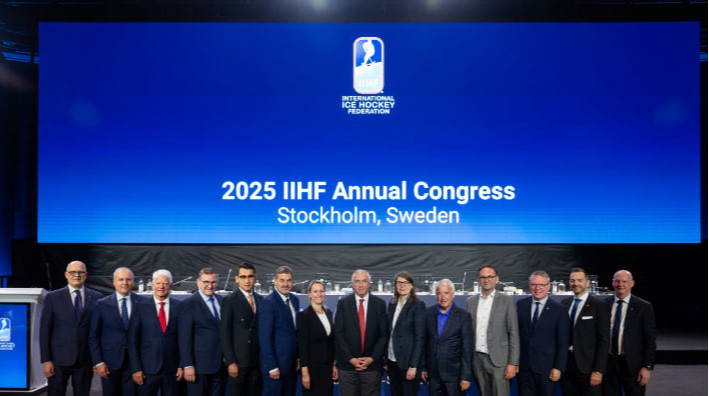 Збірна Росії очолить рейтинг IIHF. Керівники Міжнародної федерації хокею пояснили цей казус