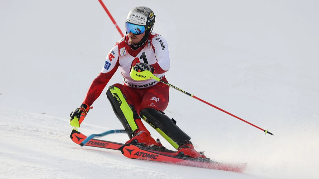 Зірковий гірськолижник достроково завершив сезон