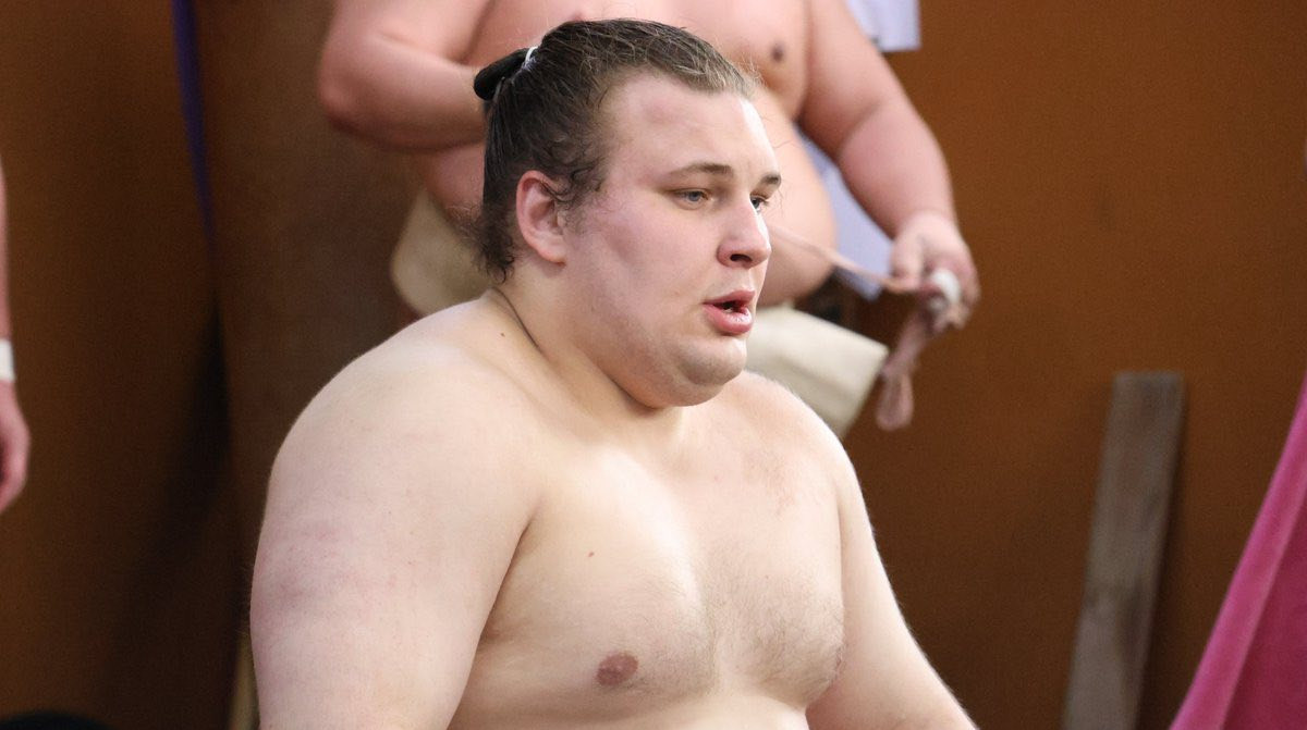 Сумоїст Аонішікі обрав між літніми та зимовими Олімпійськими іграми