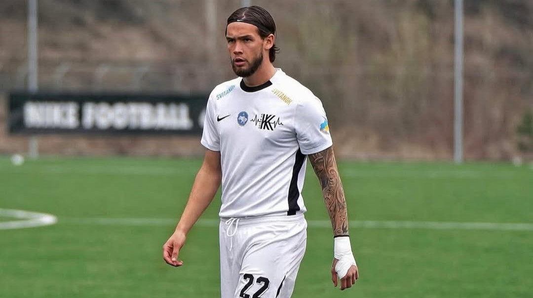 Футболіст Колесник, який вдарив представника ТЦК, показав подяку від військових