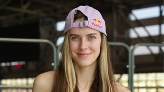 Магучіх запалила під трек українського виконавця прямо посеред вулиці у Польщі