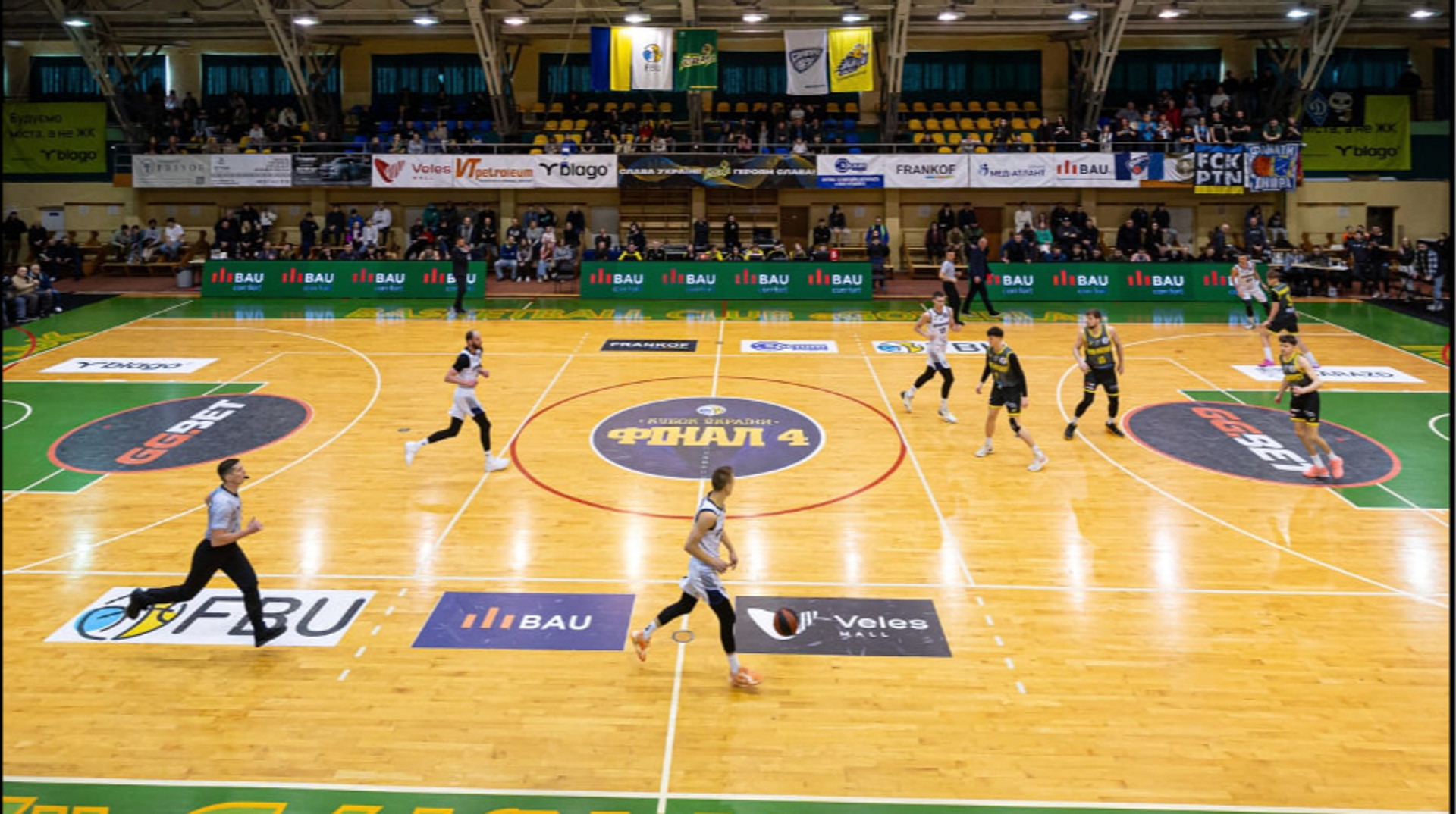 Злий Дніпро, непередбачуваний другий ешелон: чого чекати від плейоф Суперліги