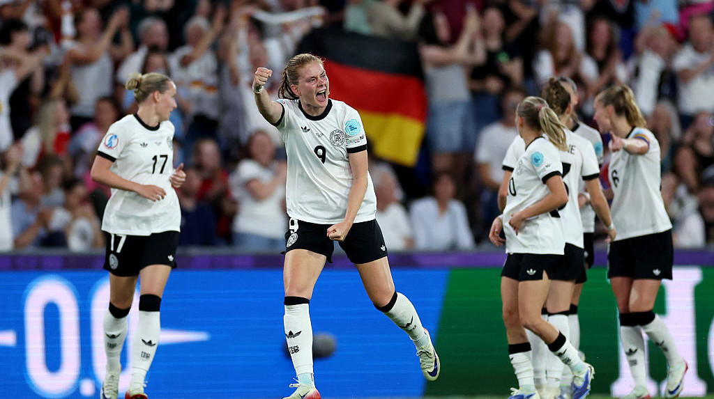 Збірна Німеччини по пенальті переграла Францію та стала останнім півфіналістом жіночого Євро-2025