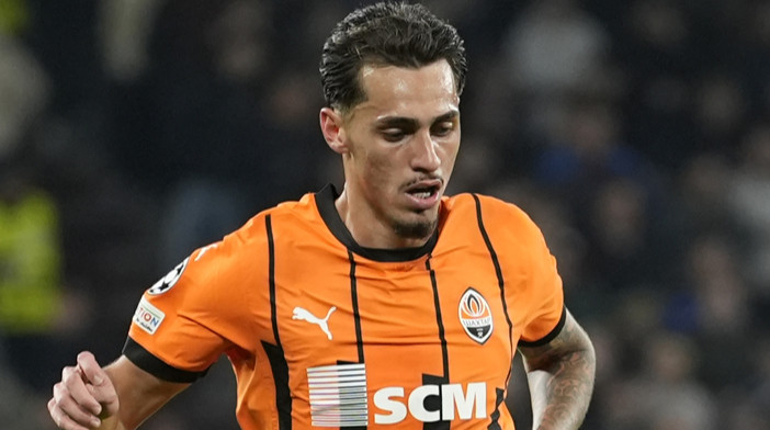 Клуб Бундеслиги зимой снова попытается подписать полузащитника Шахтера