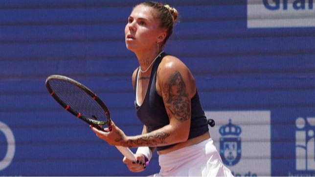 Олейникова дала бой действующей чемпионке Australian Open, но уступила