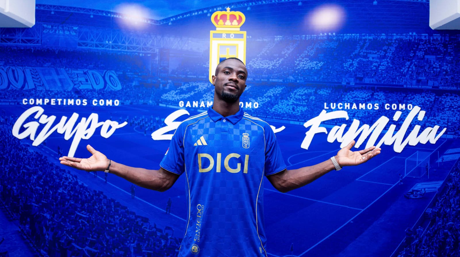 Колишній захисник Манчестер Юнайтед приєднався до Ов'єдо