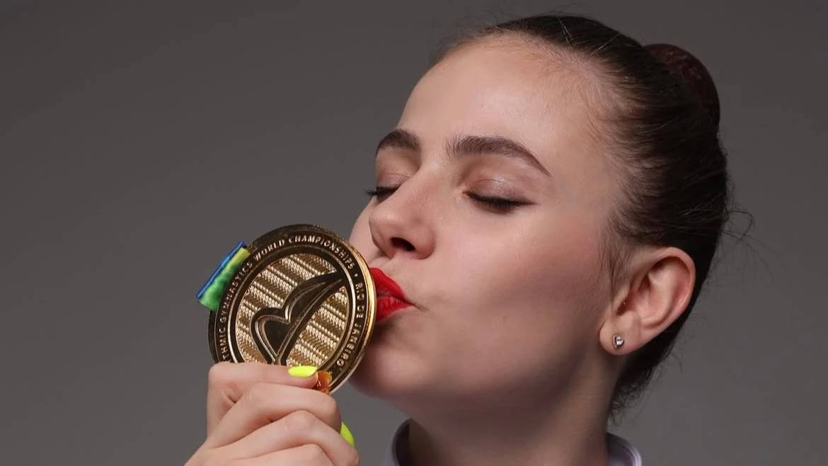Украинская чемпионка мира завершила карьеру в 18 лет