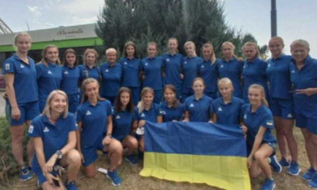 Збірна України U-18 знищила Туреччину на старті чемпіонату Європи з хокею на траві