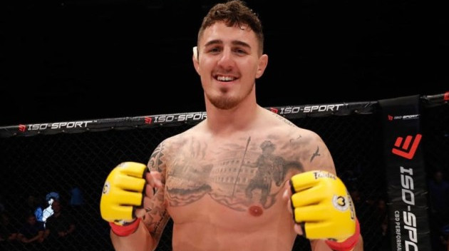 Може дуже сильно бити: чемпіон UFC вірить в апсет у поєдинку Усик – Верховен