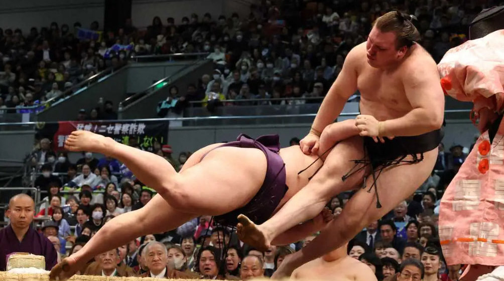 Зірка сумо: Хочу, щоб Аонішікі відклав плани отримати чемпіонство