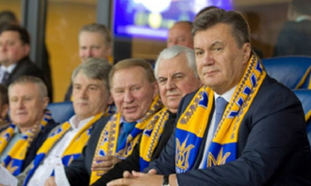 Щупальця Януковича в українському футболі. ФОТО