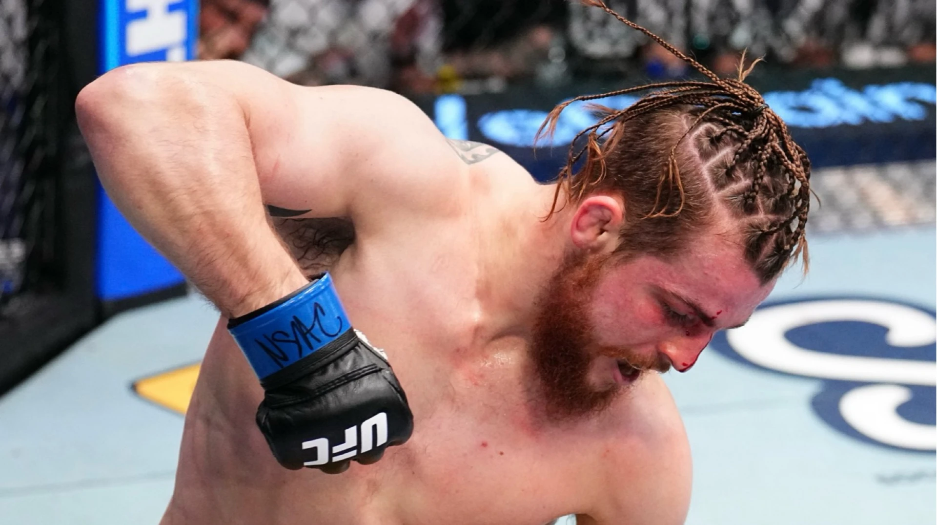 Донченко ефектно нокаутував Берггрена на UFC Fight Night 280 в Баку