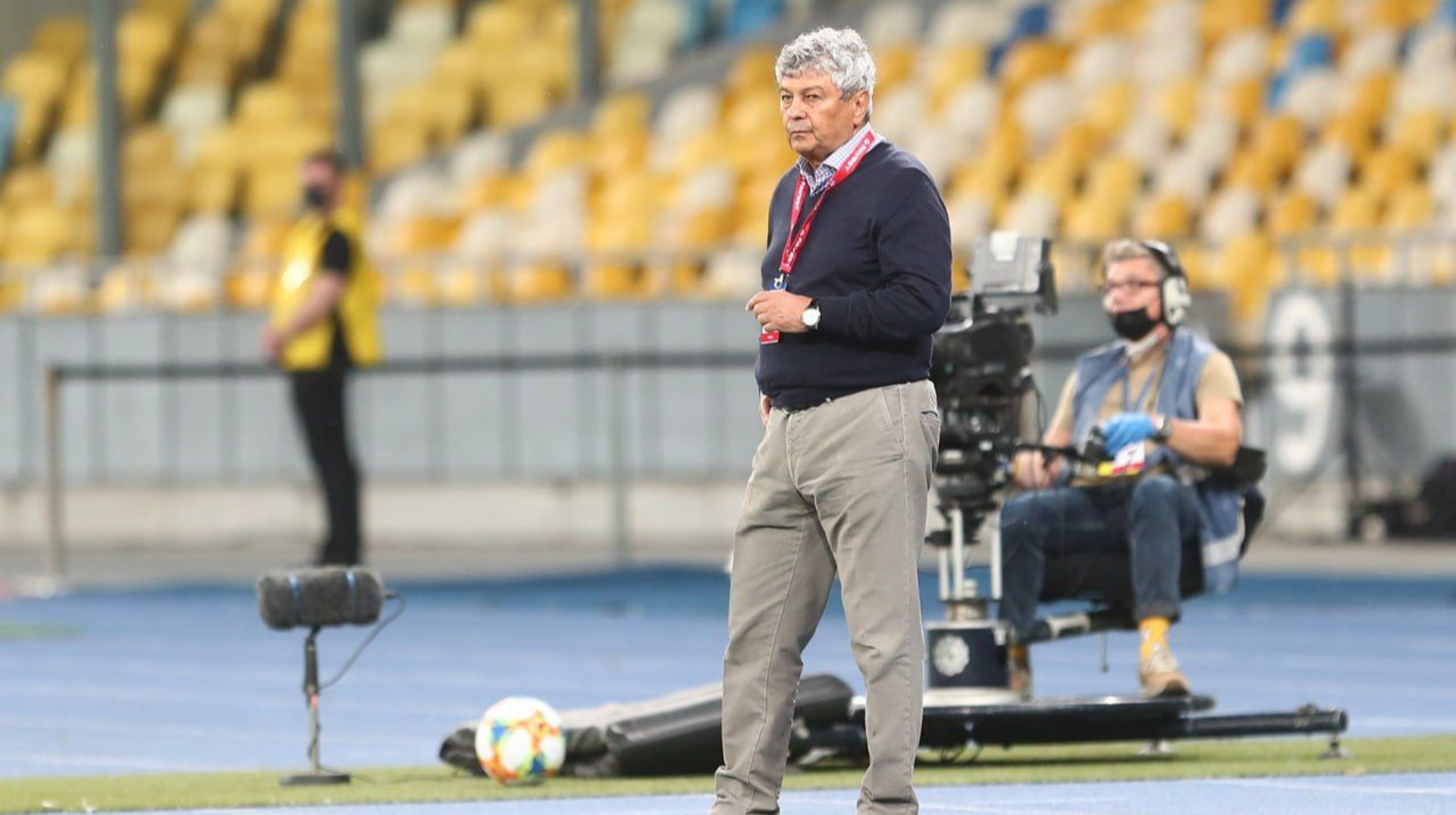 Стан Луческу критичний: у тренера діагностували важкі захворювання