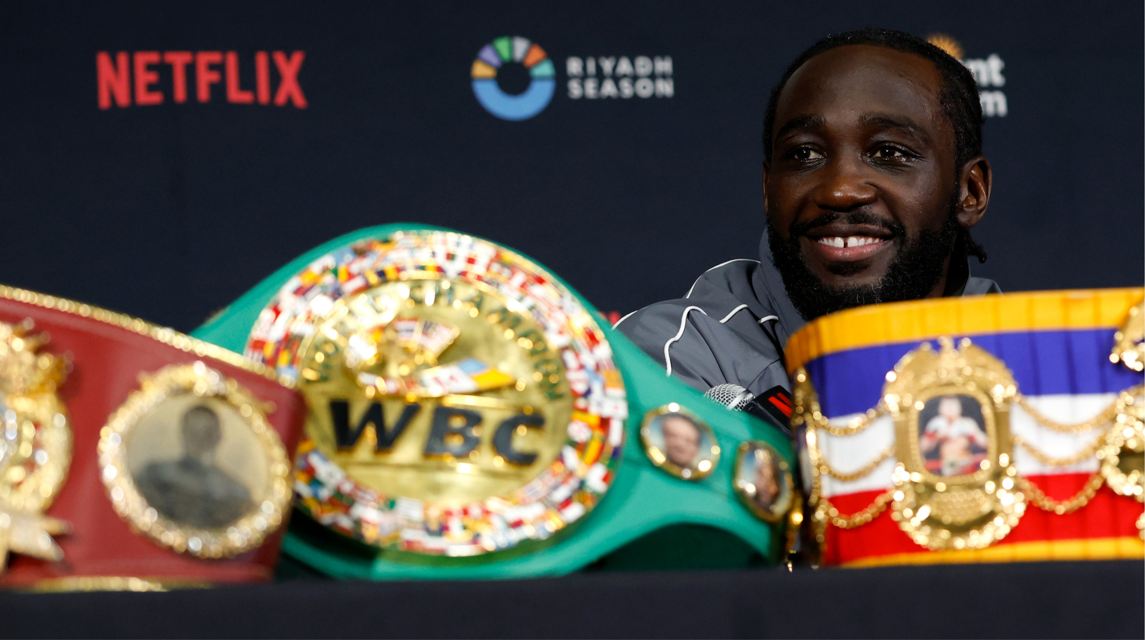 Хирн назвал единственного боксера, способного побить Кроуфорда